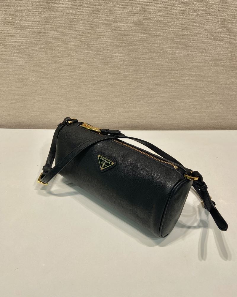 Pra*a hobo bags